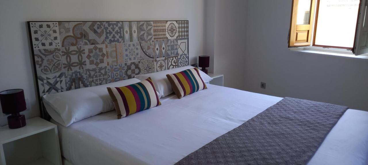Casa Palacio La Casa Blanca Suites Séville Extérieur photo